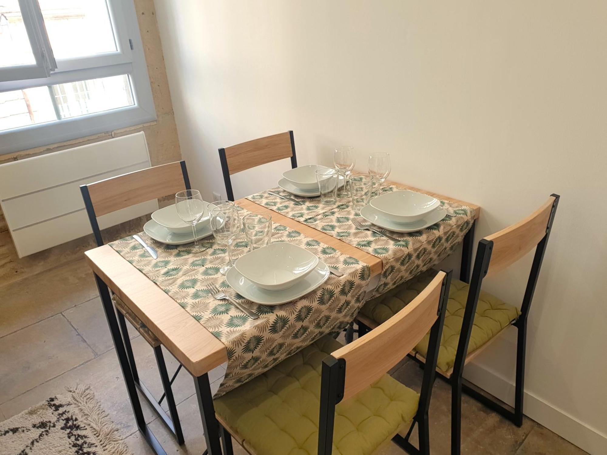 Appartement Cosy Dans Le Centre Historique Μονπελιέ Εξωτερικό φωτογραφία